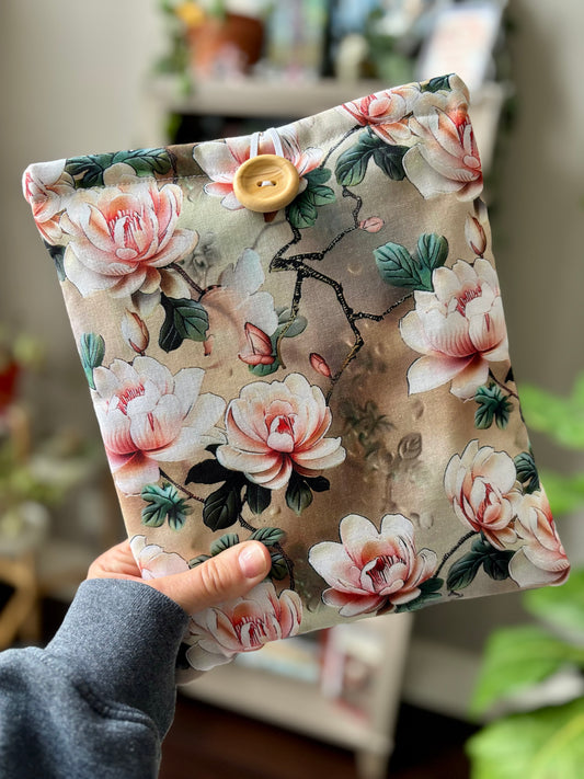 Lillies Book sleeve